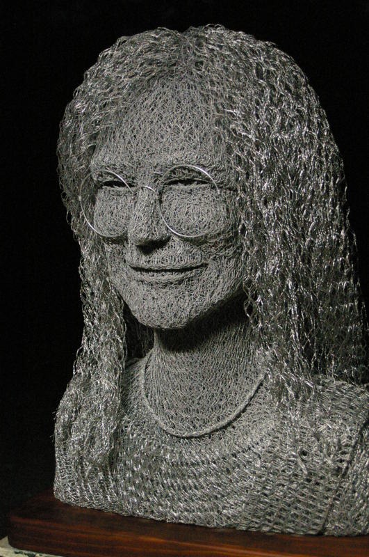 chicken-wire-portrait (6) chicken-wire-portrait (6)
