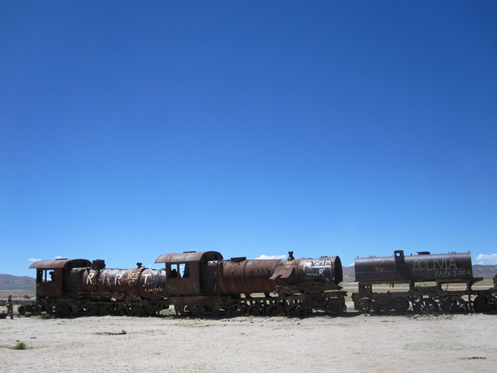 train-graveyard8 train-graveyard8
