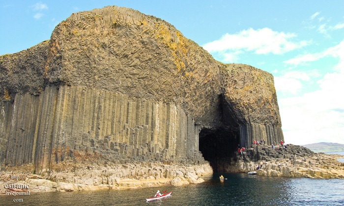 staffa-island9 staffa-island9