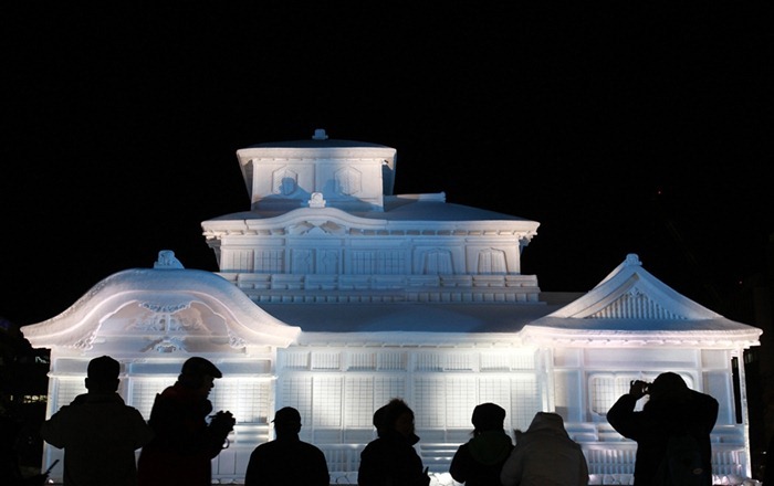 snow-festival-japan7