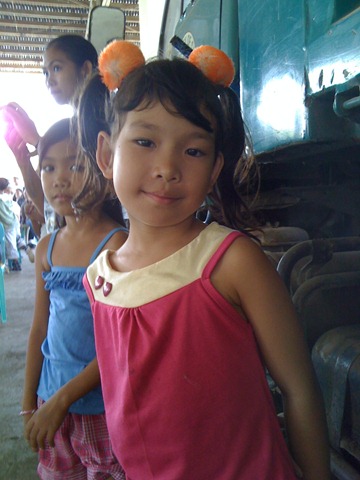 [Philippines0102.jpg]