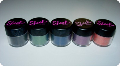 Sleek eye dusts