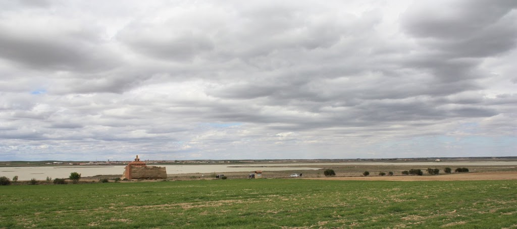 Laguna de Salina met het uitkijk gebouw