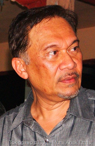 [anwar tanah merah[10].jpg]