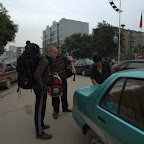 Wir steigen ins Taxi
