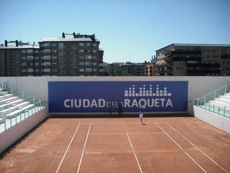 [Ciudad de la Raqueta, Madrid 2010[5].jpg]