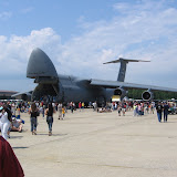 A huuuge plane!