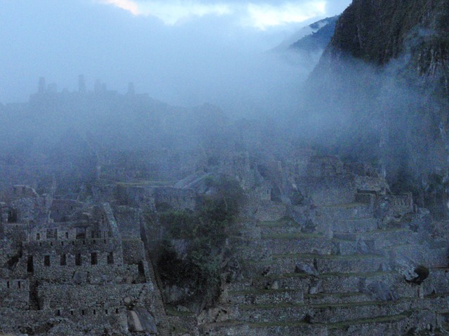 [machupicchu0415.jpg]