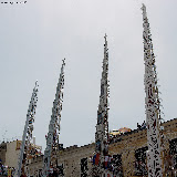 Il Giglio del Beccaio dopo la ballata va assostare nel posto assegnatogli dalla tradizione; anno 2007.