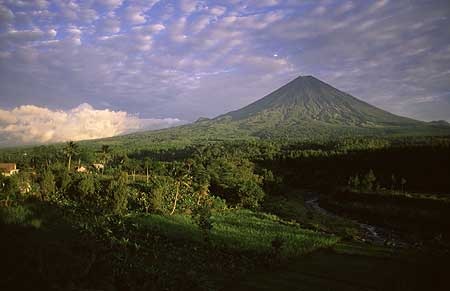 [semeru_40422[4].jpg]