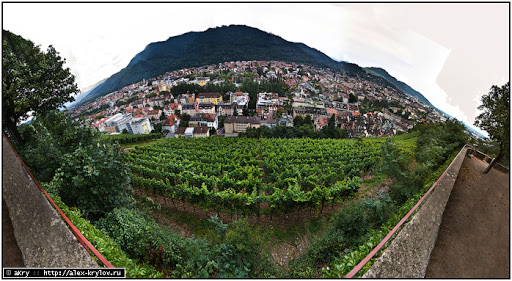 TI_20100817_150140_akry_00687 Panorama