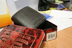 Dompet Levis