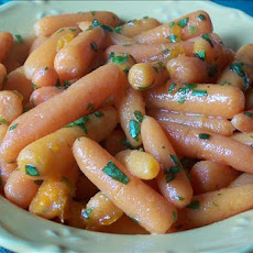 Apricot and Tarragon Baby Carrots