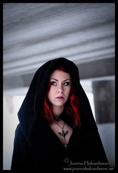 058-2-2red