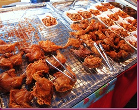 royal flora rajapruek food market fried chicken