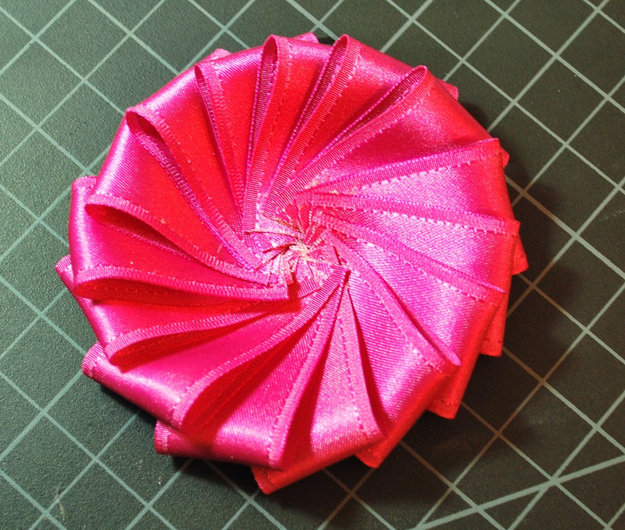 [Bloom Box - ruffled pink 4[4].jpg]