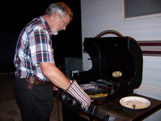 [Old Man at the Grill 9-19-2009 7-49-09 PM[9].jpg]