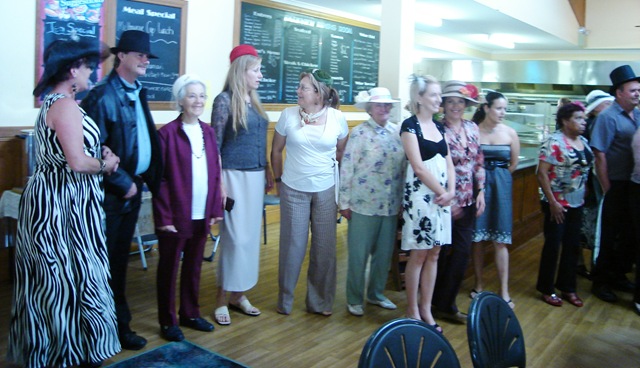 [2008 Adelaide Quilt Show 004[2].jpg]