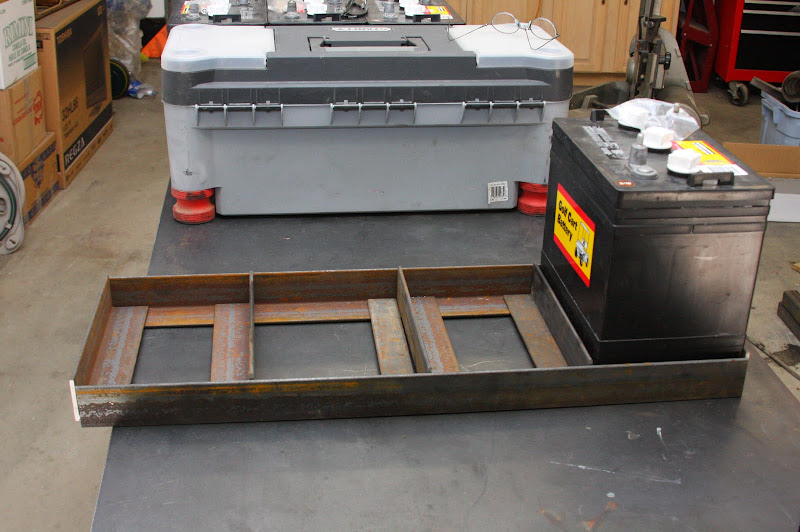 Open Roads Forum Build thread for 4 GC frame mounted battery tray.
