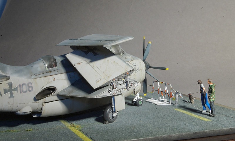 [G-11s[2].jpg]