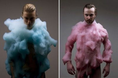 [weird_art_03[3].jpg]