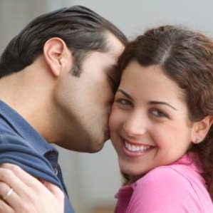 [kissing34.jpg]