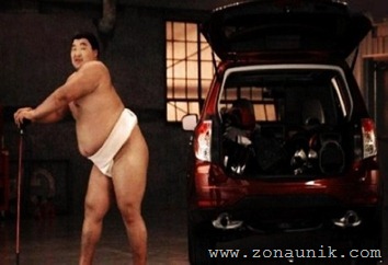 japanesesexycarmodelssumowrestlersoffthewallweirdoddbizarrefunnysickcommercials2