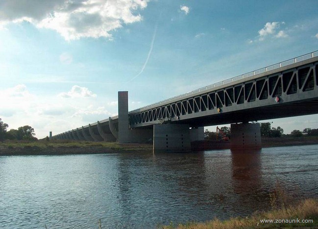 210407,xcitefun-magdeburg-water-bridge-2