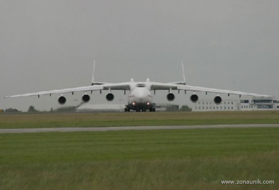[an-225092.jpg]