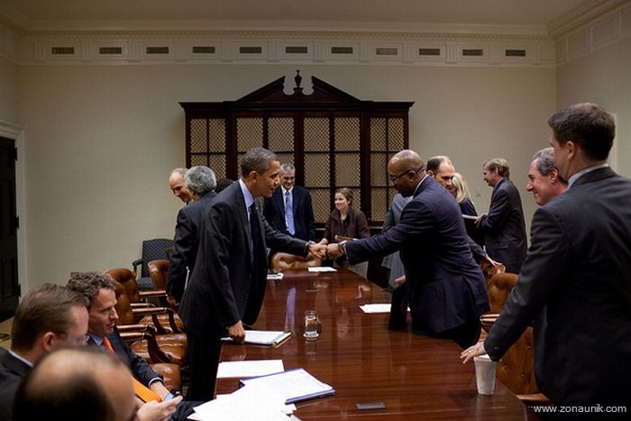 [Salam tinju obama (2)[2].jpg]