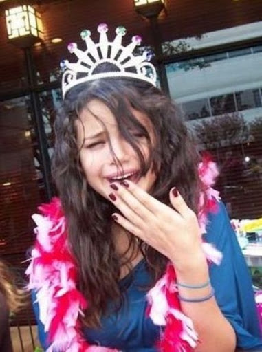 selena-gomez-crying. "Por suerte mi madre estaba allí para apoyarme y 