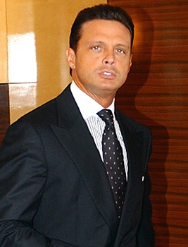 LUIS MIGUEL