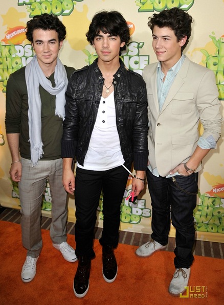 jonas-brothers-kids-choice-awards-00