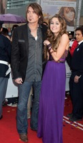 Billy Ray Cyrus and Miley Cyrus attends 'Hannah Montana:The Movi