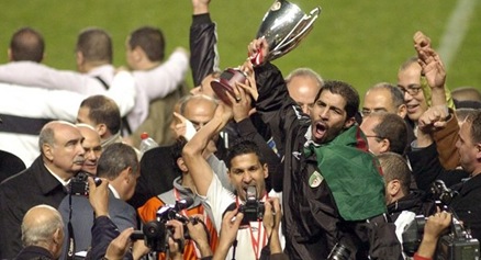[Mundial de Clubes 2009 - 1[3].jpg]