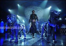 Superstar-Rajini-in-Endhiran-the-robot-movie-1