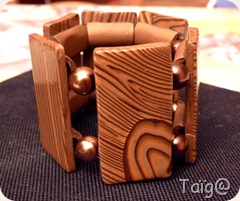 Bracelet imitation bois - Mars 2010 Bracelet imitation bois - Mars 2010