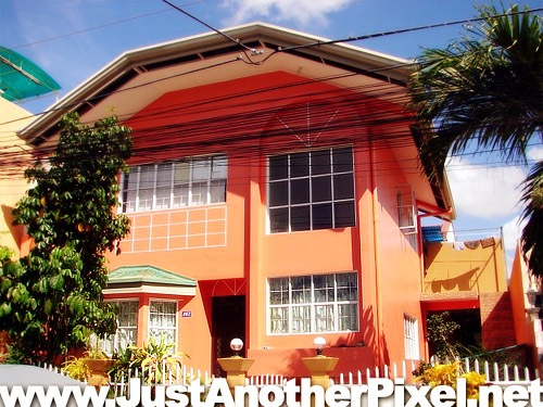 [newly-painted house in Cebu[3].jpg]