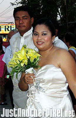 The newly-wed couple - JustAnotherPixel.net