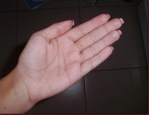 Thais mao esquerda Thais mao esquerda