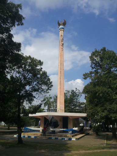 Garuda Statue at Lapangan Rejoagung