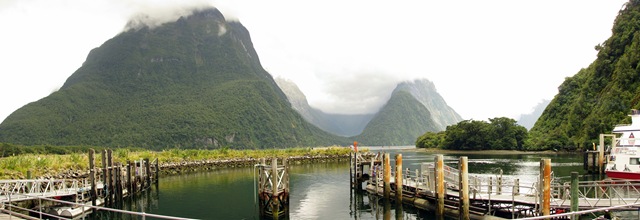 [MilfordSound_stitch[3].jpg]