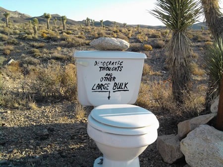 [harry-reid_nancy-pelosi_rest-stop_03[3].jpg]