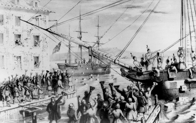 [800px-Boston_tea_party[4].jpg]