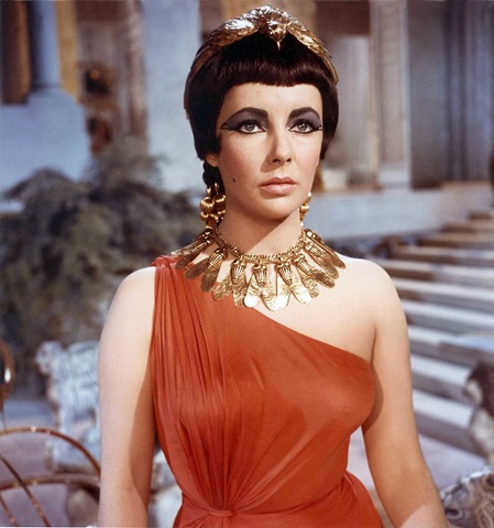 [Liz Taylor+Cleopatra[2].jpg]