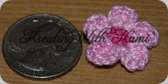 pink crochet mini flower 06_01_10