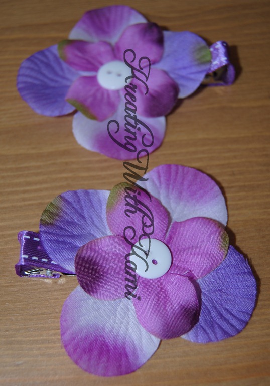 [purple fabric flower clips 05_29_10[4].jpg]