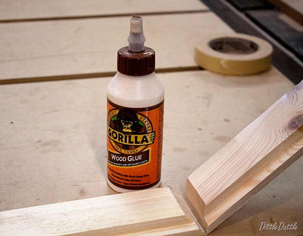 [Gorillia-wood-glue[2].jpg]