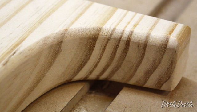 [Cutting Wooden letters[3].jpg]