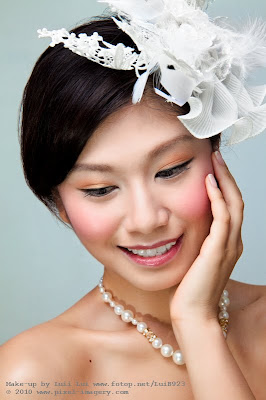 Make-up artist - Luii Lui